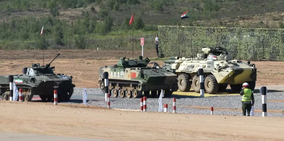 ZBD03步兵戰車(chē)亮相“空降排”，92A輪式裝甲車(chē)再戰“晴空”